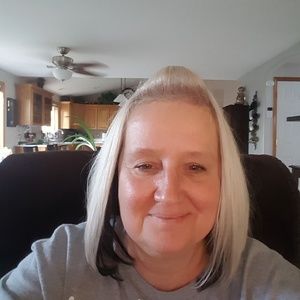 Meet your Posher, Vicki